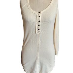 Techstyles Cream Vail Colorado Bohemian Base Layer Popover Thermal. Size Large